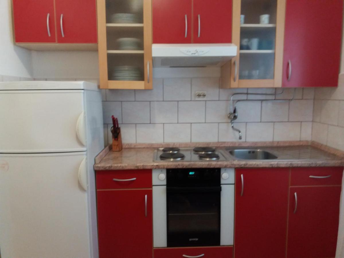 Apartmani Lana Brodarica  Esterno foto