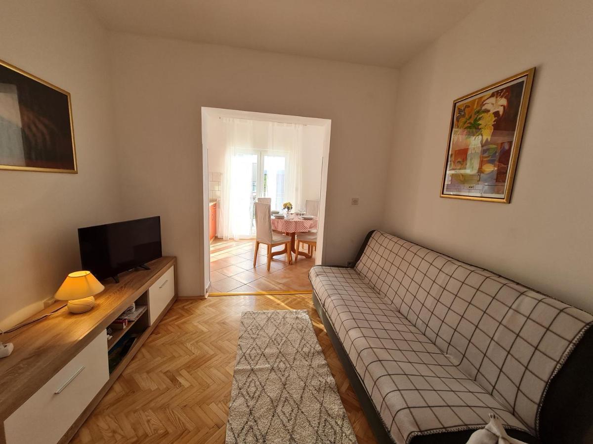 Apartmani Lana Brodarica  Esterno foto